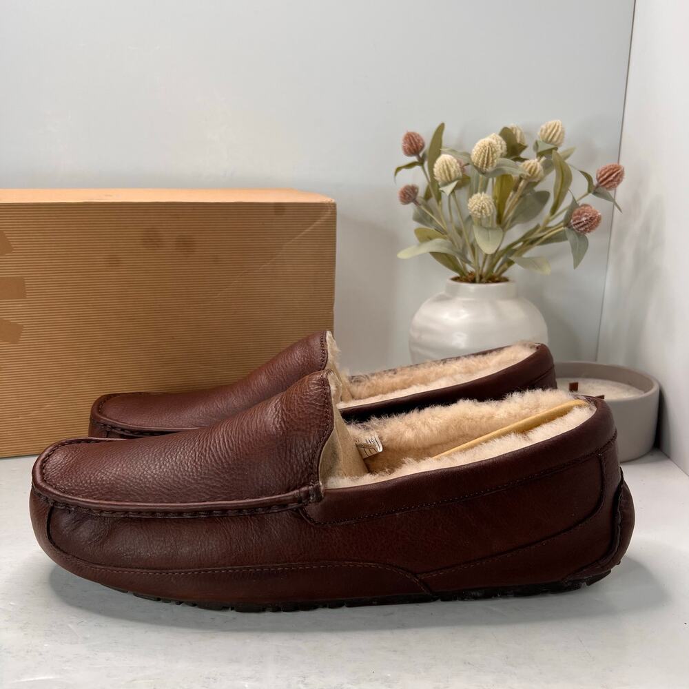 Ugg Australia Ascot Leather Sheepskin Slipper Shoes Brown 5379 Men's 18 NWB